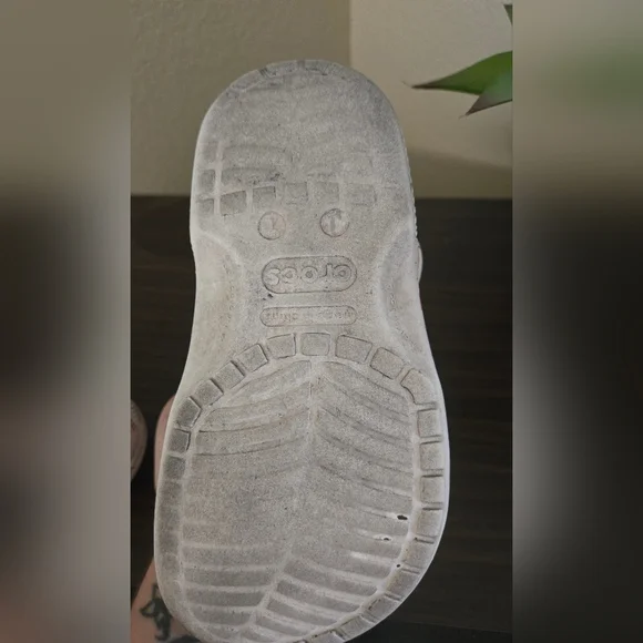 Kids Classic Pool Party Crocs Clog – Flamingo Print – White – Size J1 - Picture 4 of 7